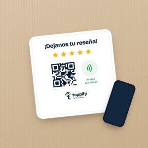 Sticker Tappify con NFC y QR para reseñas en Google